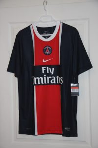 Maillot domicile 2001-12 (collection MaillotsPSG)