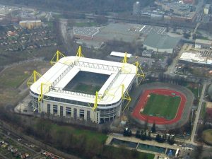 Le Westfalenstadion (nom officiel Signal Iduna Park)