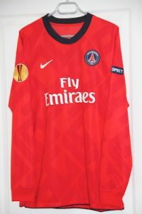 Maillot domicile 2010-11 version Europe (collection MaillotsPSG)