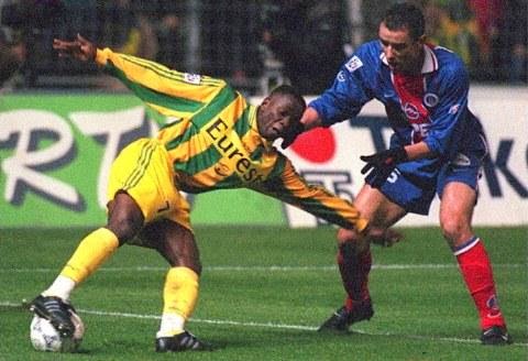 9697_Nantes_PSG_LeGuenvsMakelele