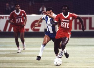 Jules Bocandé balle au pied lors d'une des deux confrontation face à Porto (archives MK)