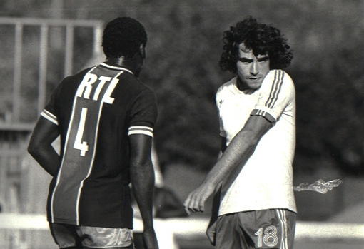 7879_PSG_France_AdamsvsRocheteauMK