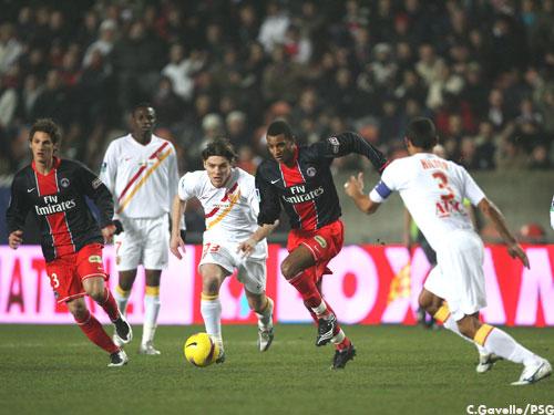 0708_PSG_Lens_Ngog