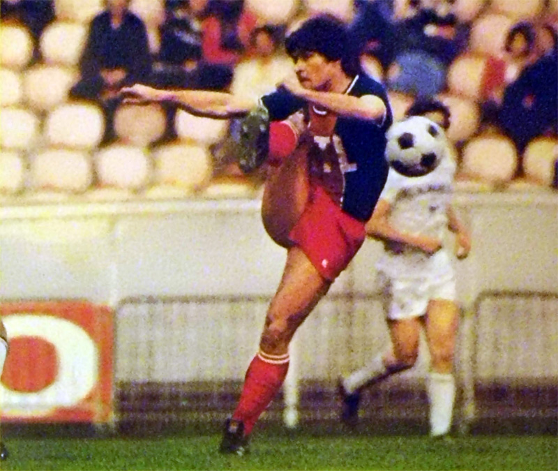 7677_psg_angers_novi